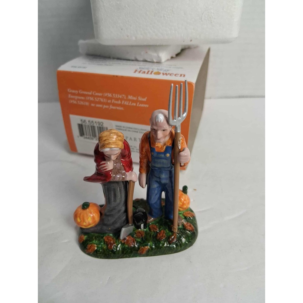 Department 56 Strangers Beware Snow‎ Village Halloween Figurine #56.55192 READ